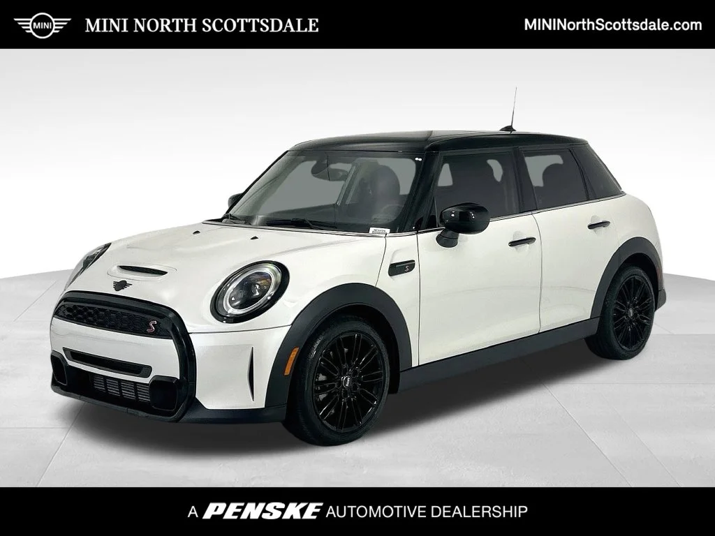 2024 MINI Hardtop 4 Door