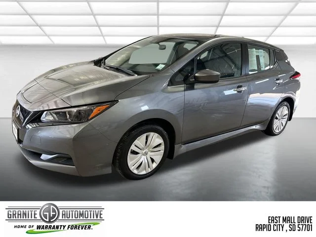 Used 2025 Gray Nissan S image 1
