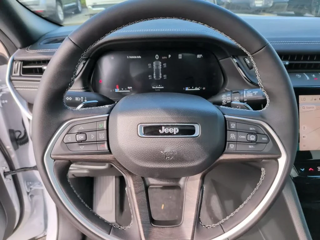 New 2026 White Jeep Altitude image 19
