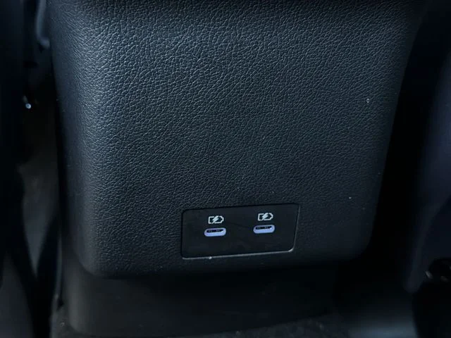 Used 2026 Silver Mitsubishi 2.0 SE image 18