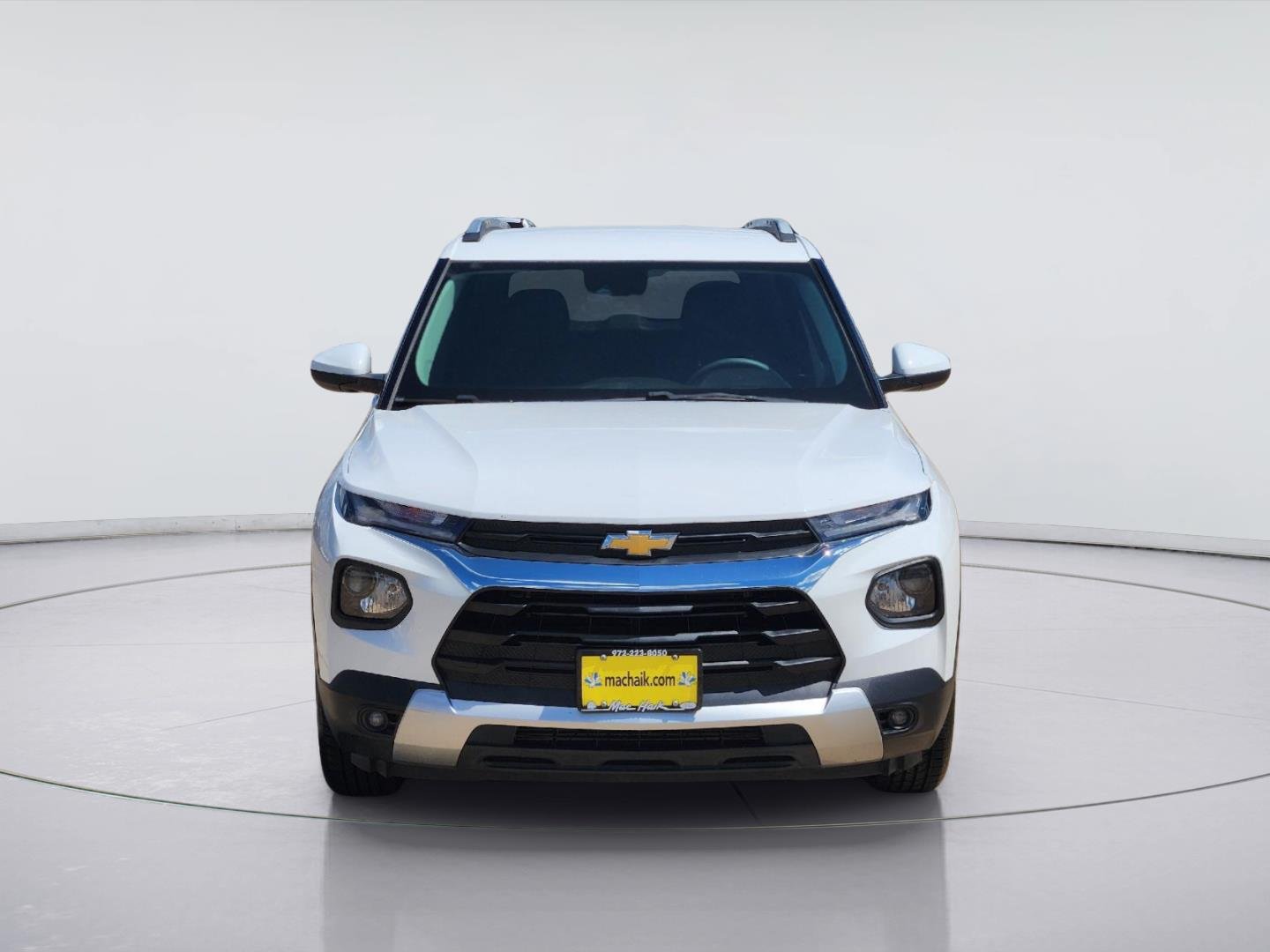 Used 2022 Summit White Chevrolet LT image 2