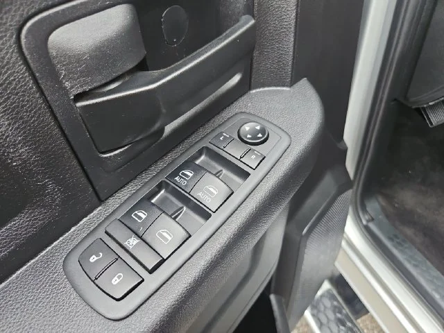 Used 2018 Gray Ram Tradesman image 12