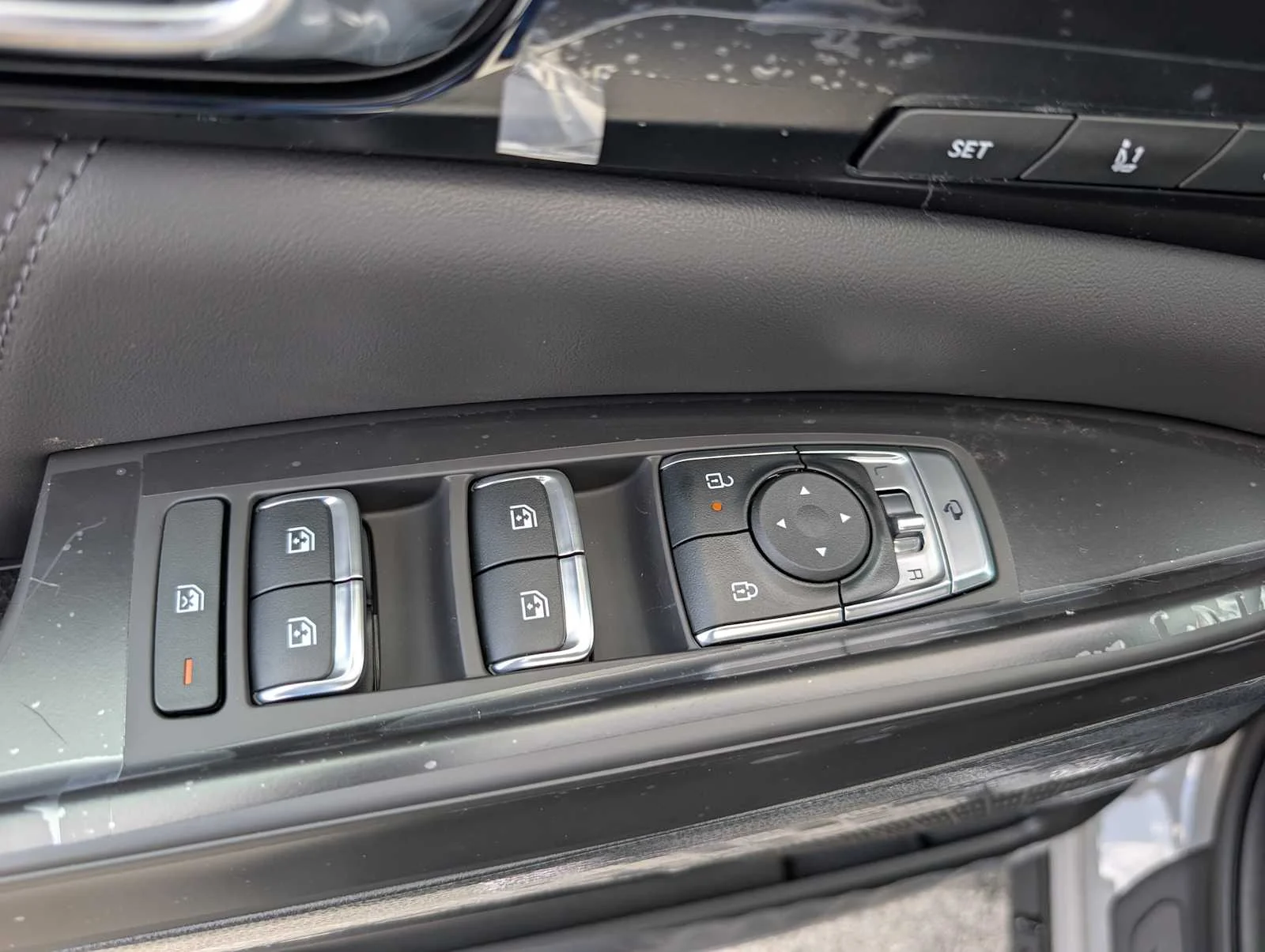 New 2026 Ceramic Silver Kia SX Prestige image 35