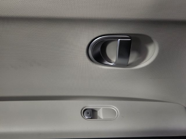 2024 Hyundai IONIQ 5 SE - Photo 15
