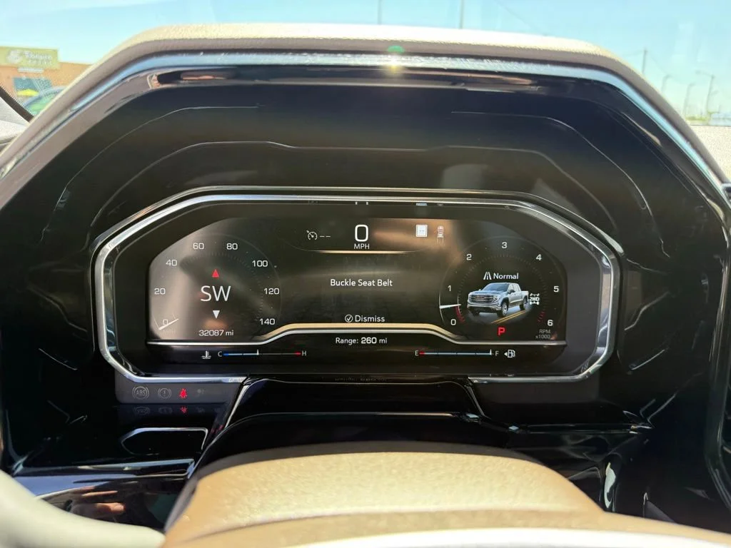 2023 GMC Sierra 1500 SLT - Photo 19