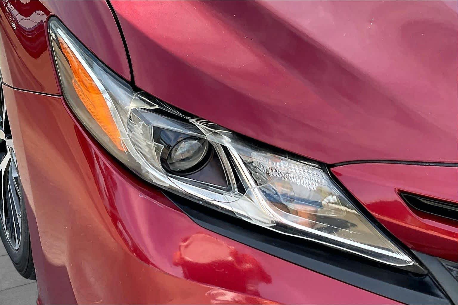 Used 2018 Ruby Flare Pearl Toyota SE image 27