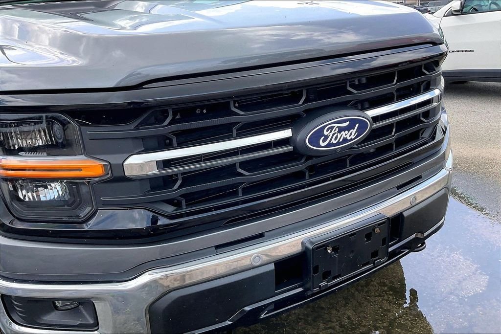 Used 2024 Gray Ford XLT image 34