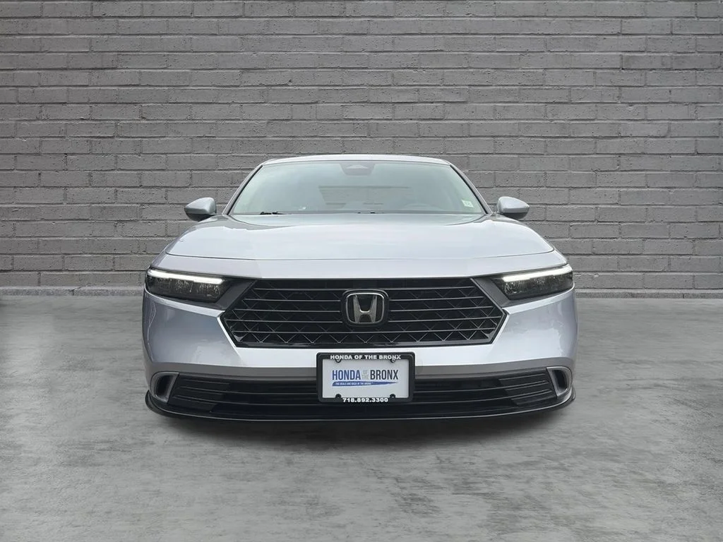 Certified Used 2024 Solar Silver Metallic Honda EX image 19