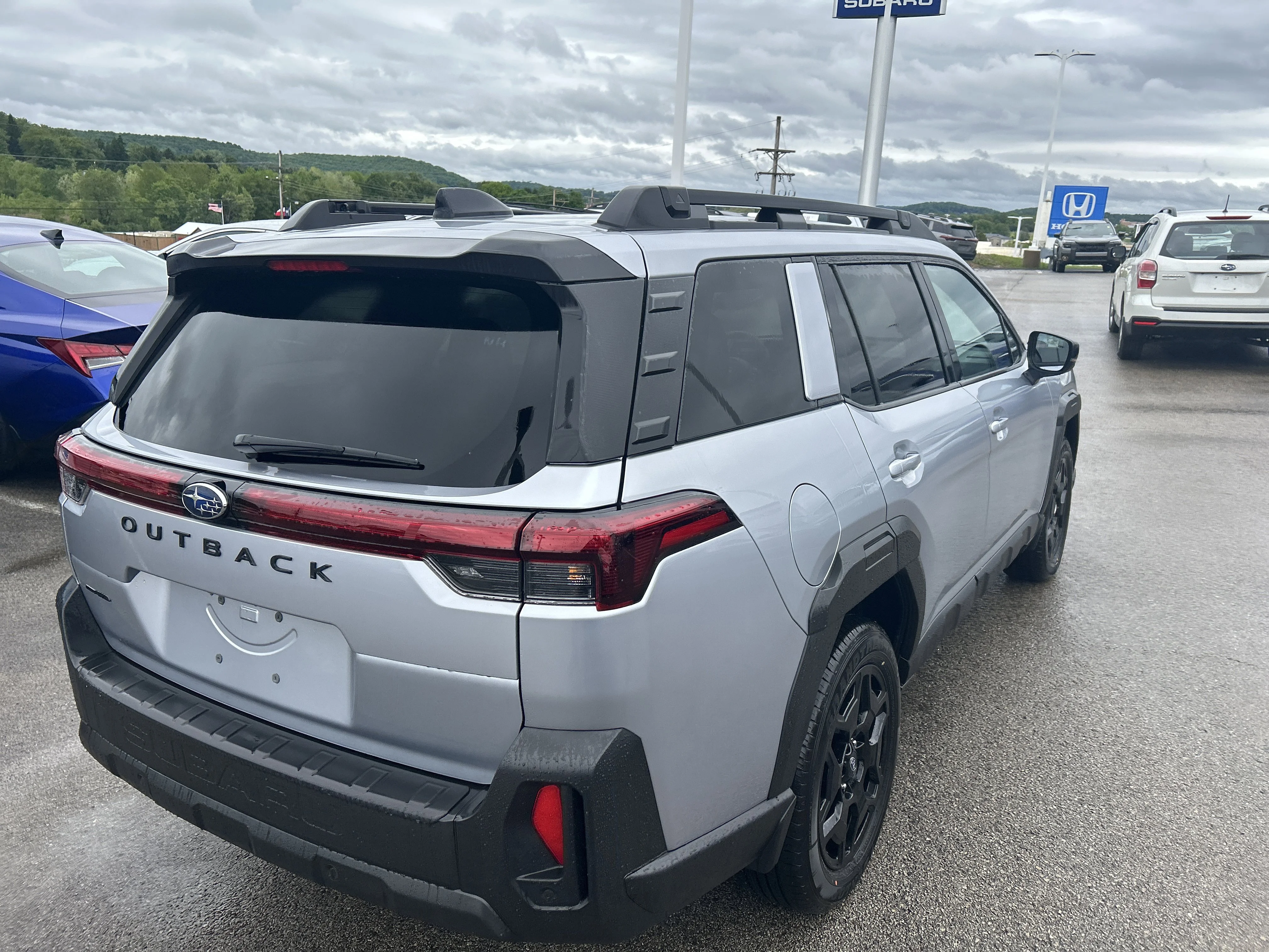 2026 Subaru Outback Limited - Photo 11