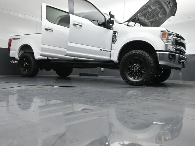 Certified Used 2021 Oxford White Ford XLT image 52