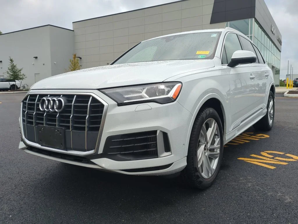 Used 2021 White Audi 55 Premium Plus image 8