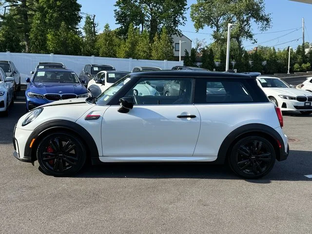 Used 2024 White MINI  image 7