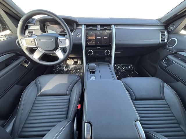 Certified Used 2025 Gray Land Rover Dynamic SE image 12