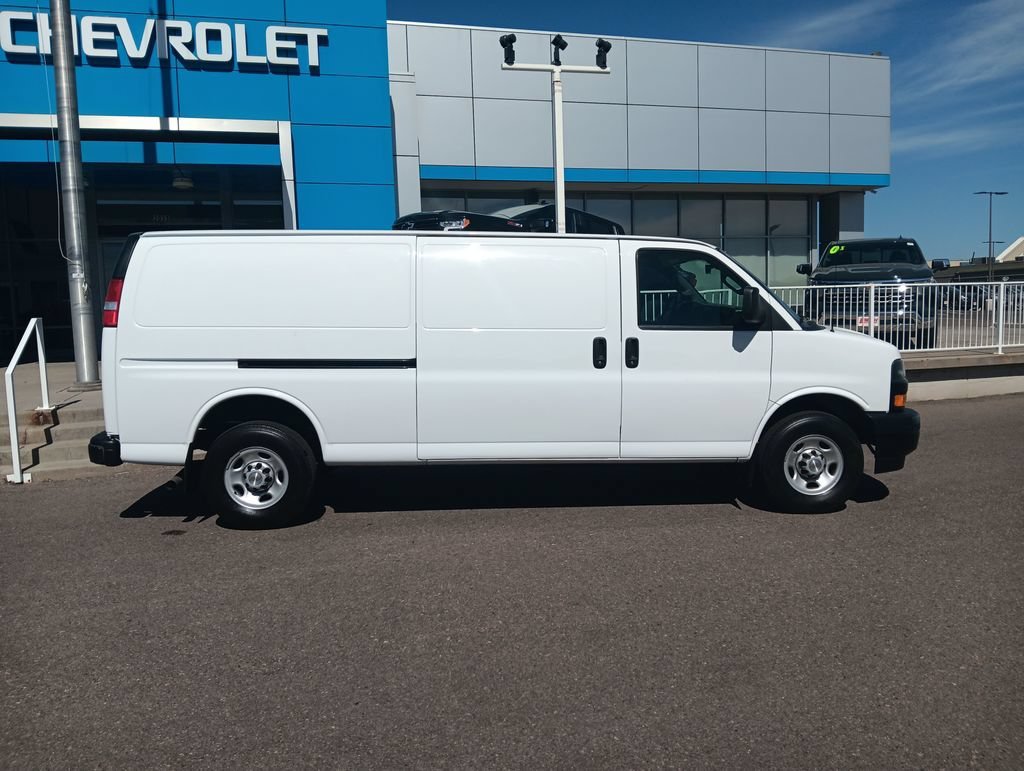 Used 2024 Summit White Chevrolet WT image 6
