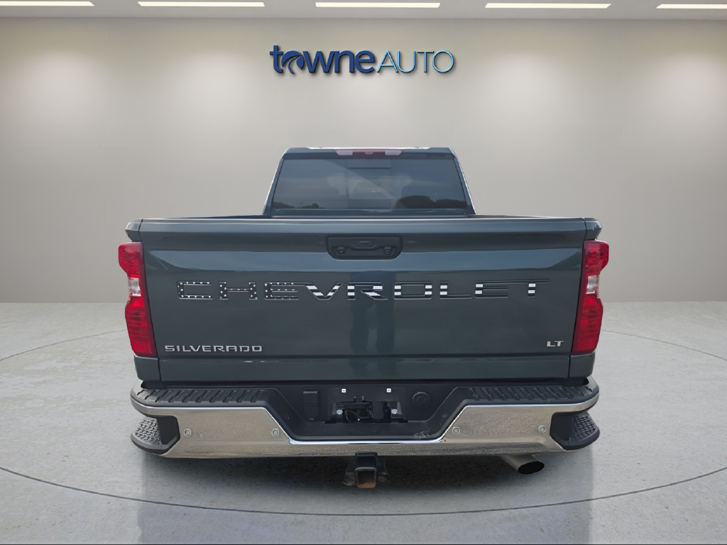 Used 2025 Gray Chevrolet LT image 5