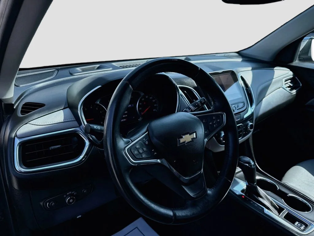 Used 2020 Blue Chevrolet Premier image 10
