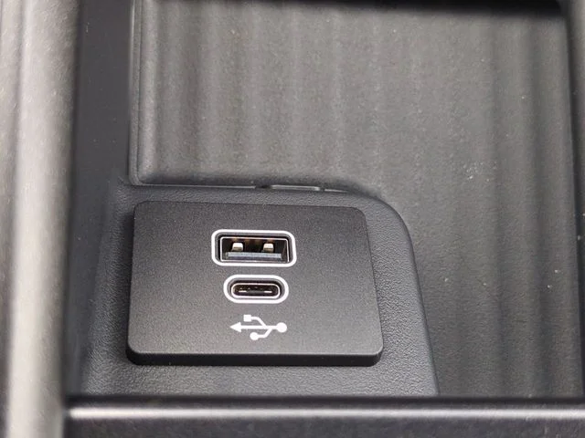 New 2026 Marsh Gray Ford MAX Platinum® image 23