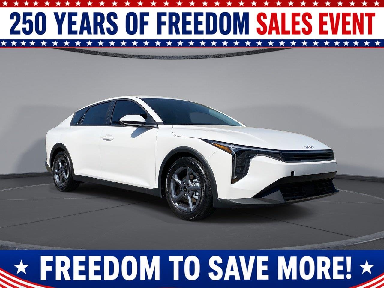 New 2026 Snow White Pearl Kia LXS image 1