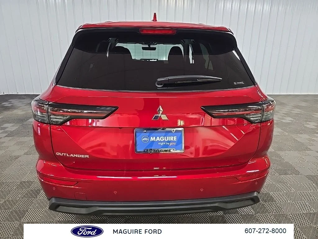 Used 2025 Red Mitsubishi ES image 14