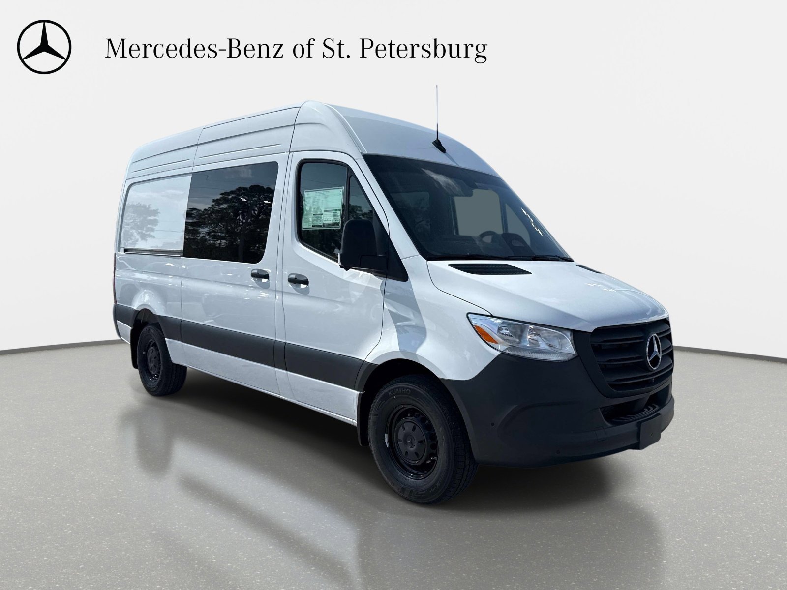New 2026 Arctic White Sprinter Crew 144 WB image 6