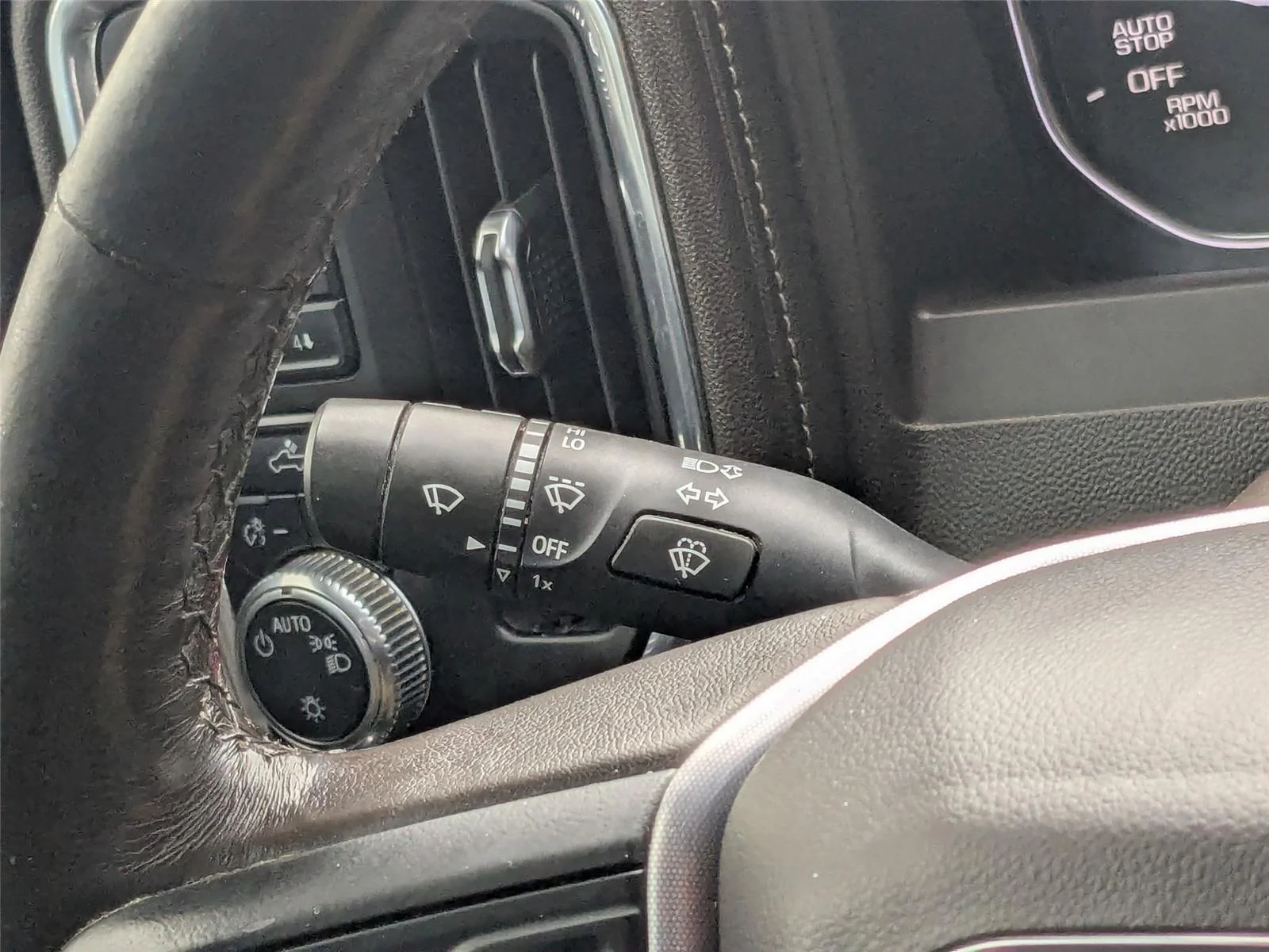 2021 GMC Sierra 1500 SLE - Photo 16