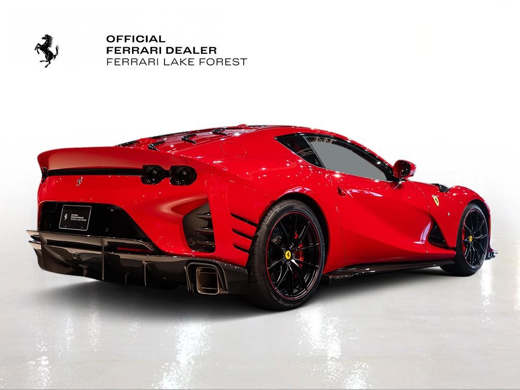 2022 Ferrari 812 Competizione 812 Competizione - Photo 10