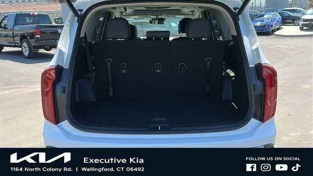 Certified Used 2025 White Kia S image 26