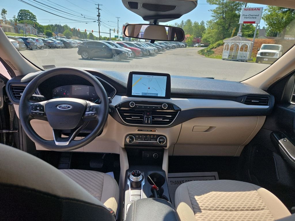 Used 2020 Magnetic Ford SE image 13