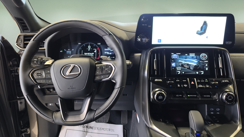New 2026 Atomic Silver Lexus LX 700h LUXURY image 19