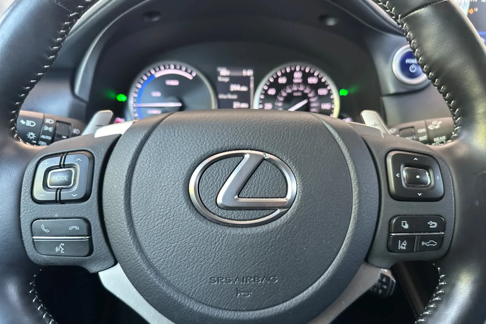 Used 2021 Atomic Silver Lexus  image 25