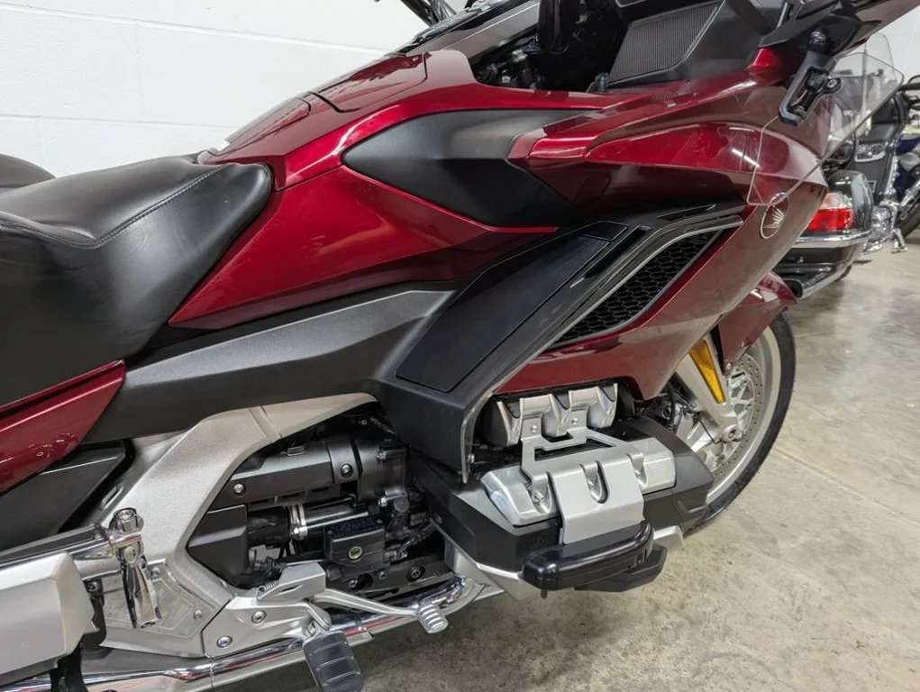 Used 2018 MAROON Honda Powersports Tour Candy Ardent Red image 6