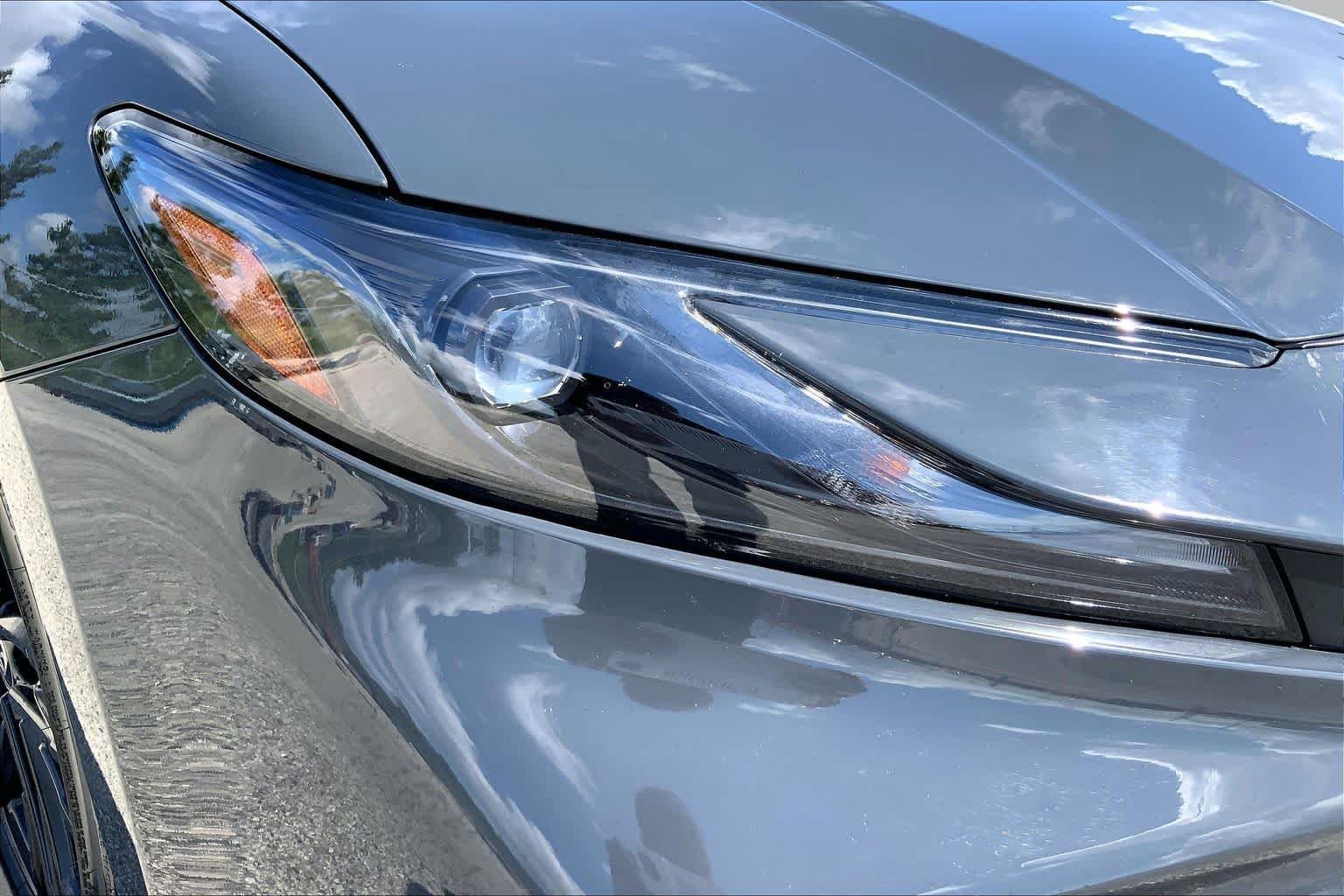 Used 2025 Underground Toyota SE image 26