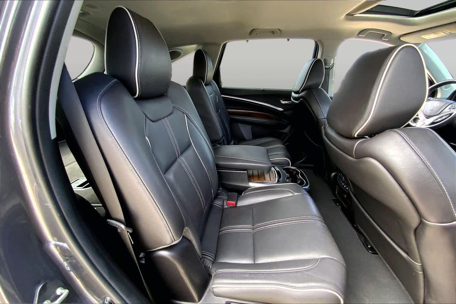 Used 2017 Modern Steel Metallic Acura w/Advance Pkg image 21