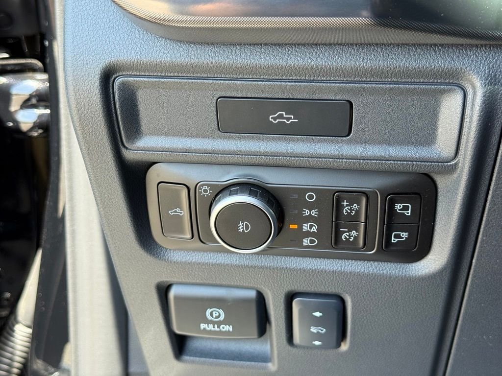 New 2026 Agate Black Metallic Ford Tremor® image 14