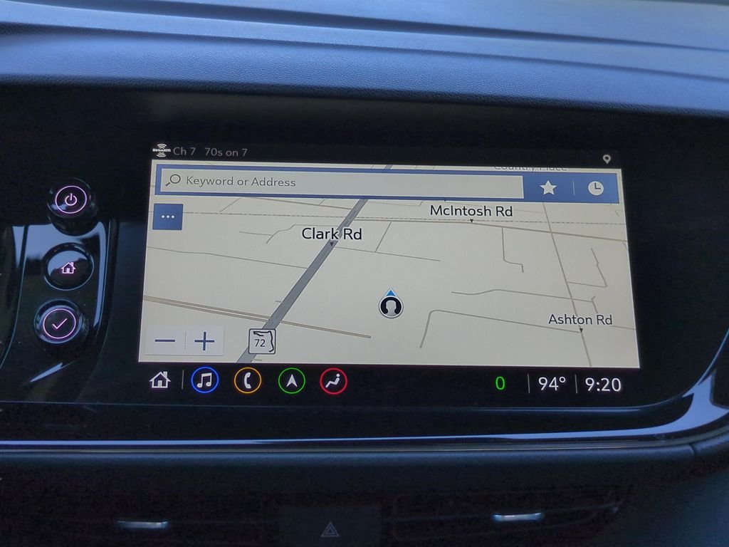 Used 2023 Black Buick Avenir image 19