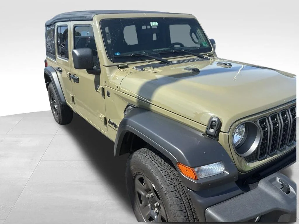 Used 2025 Gold Jeep Sport image 28