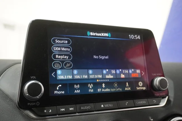 Used 2025  Nissan SV image 25