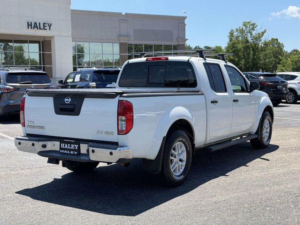 Used 2016 White Nissan SV image 19