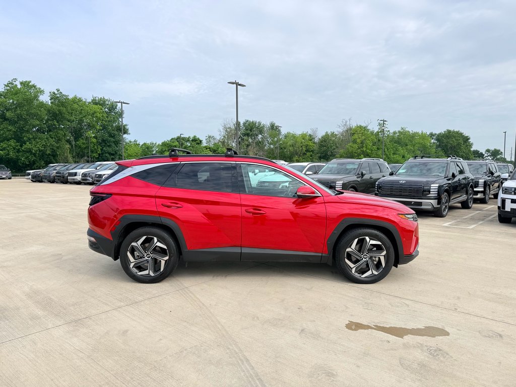 Certified Used 2023 Calypso Red Hyundai Limited image 4