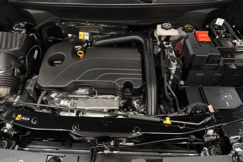 2027 Chevrolet Equinox LT - Photo 40