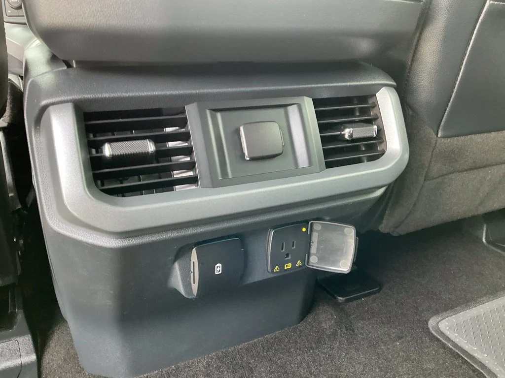 Used 2022 Silver Ford Lariat image 20