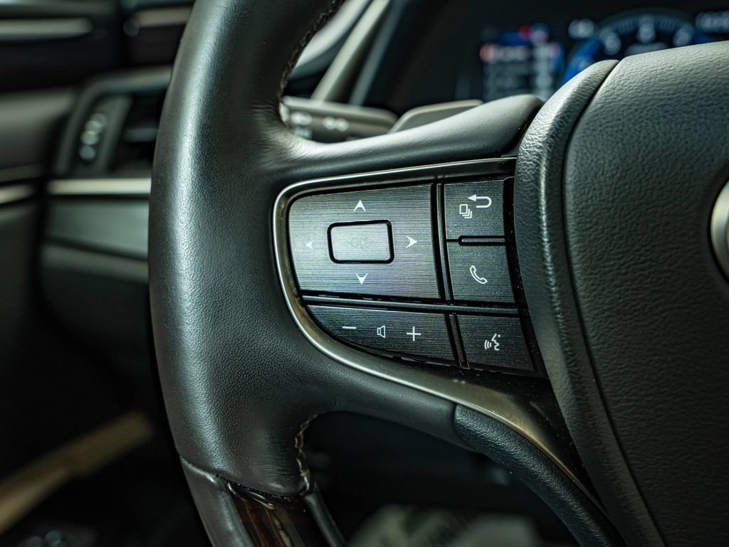 Used 2019 Gray Pearl Lexus 350 image 20