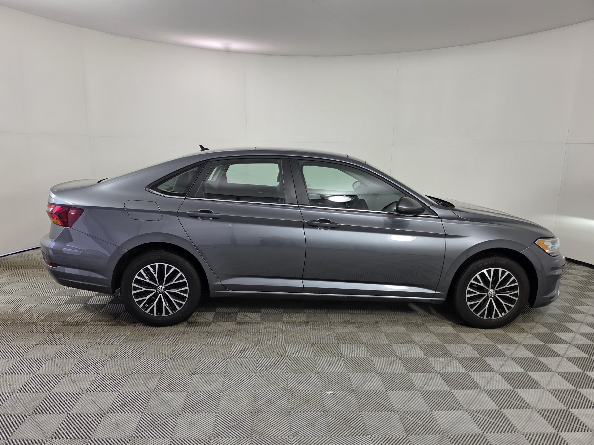 2019 Volkswagen Jetta SE - Photo 40