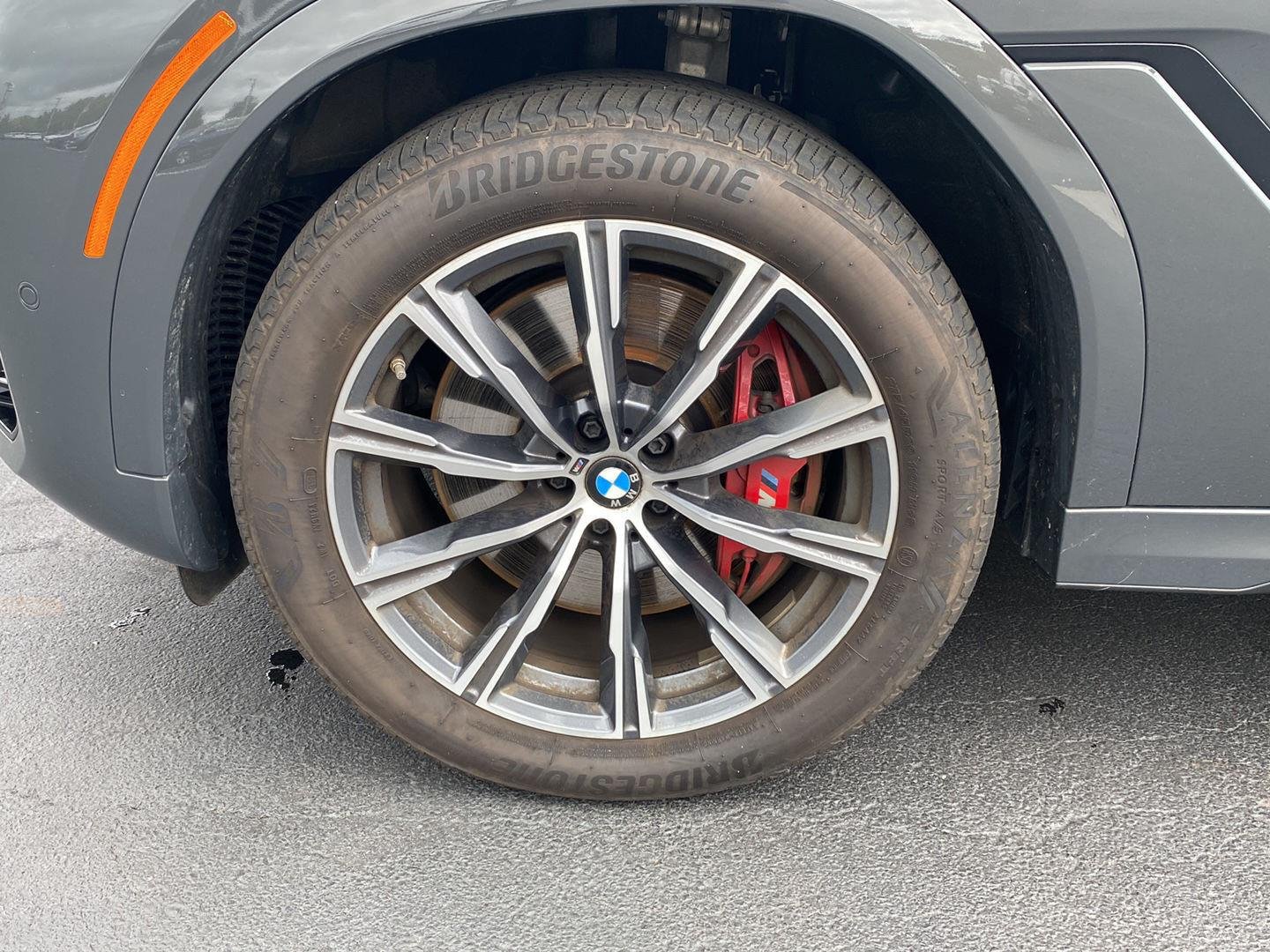 Used 2024 Gy BMW M60i image 9