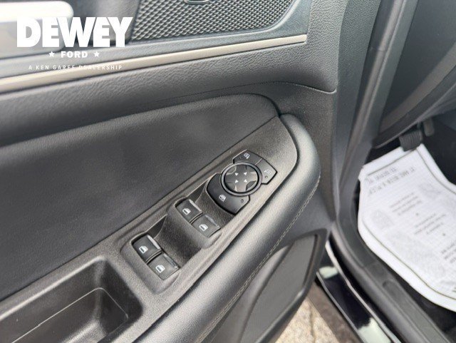 Used 2024 Black Metallic Ford SEL image 10