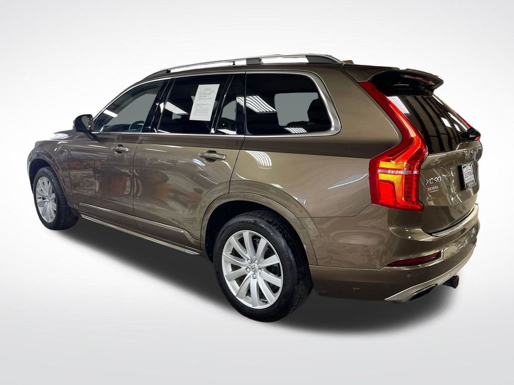 Used 2016 Blue Volvo T6 Momentum image 3