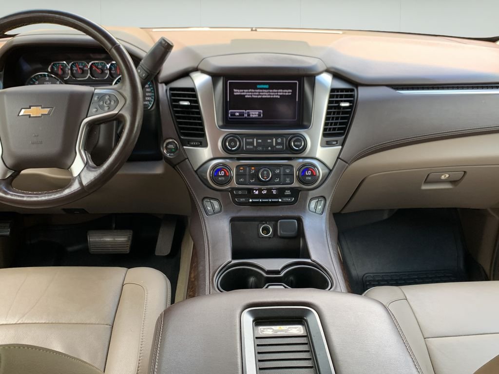 Used 2016 Summit White Chevrolet LT image 23