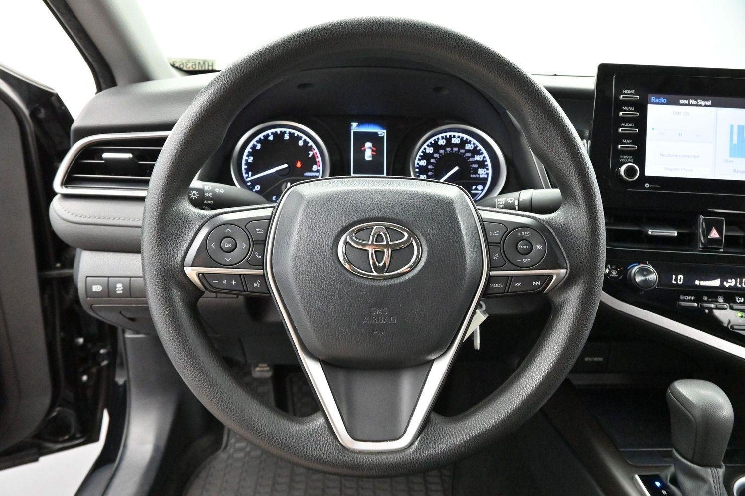 Used 2022 Midnight Black Metallic Toyota LE image 14