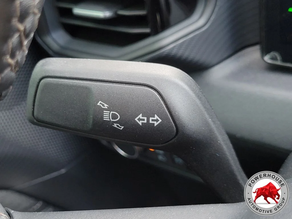 Used 2024 Red Ford EcoBoost image 27