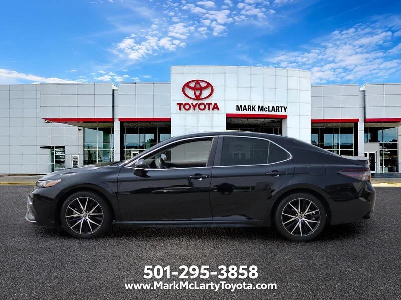 Used 2022 Midnight Black Metallic TOYOTA HYBRID SE CVT image 2
